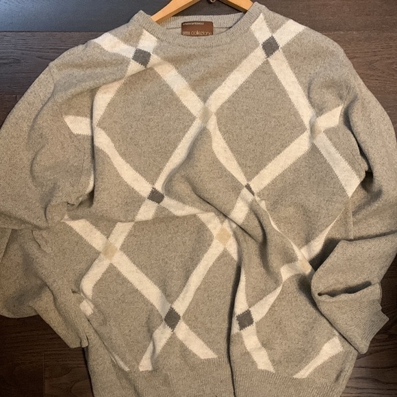 Marks & Spencer Lambswool Sweater - Picture 9 of 12